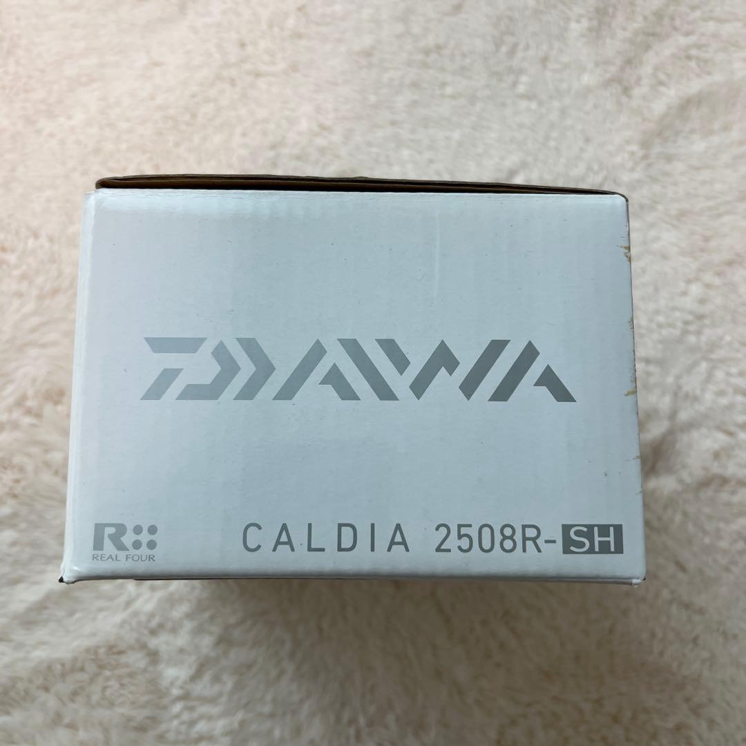DAIWA CALDIA 2508R-SH シルバー