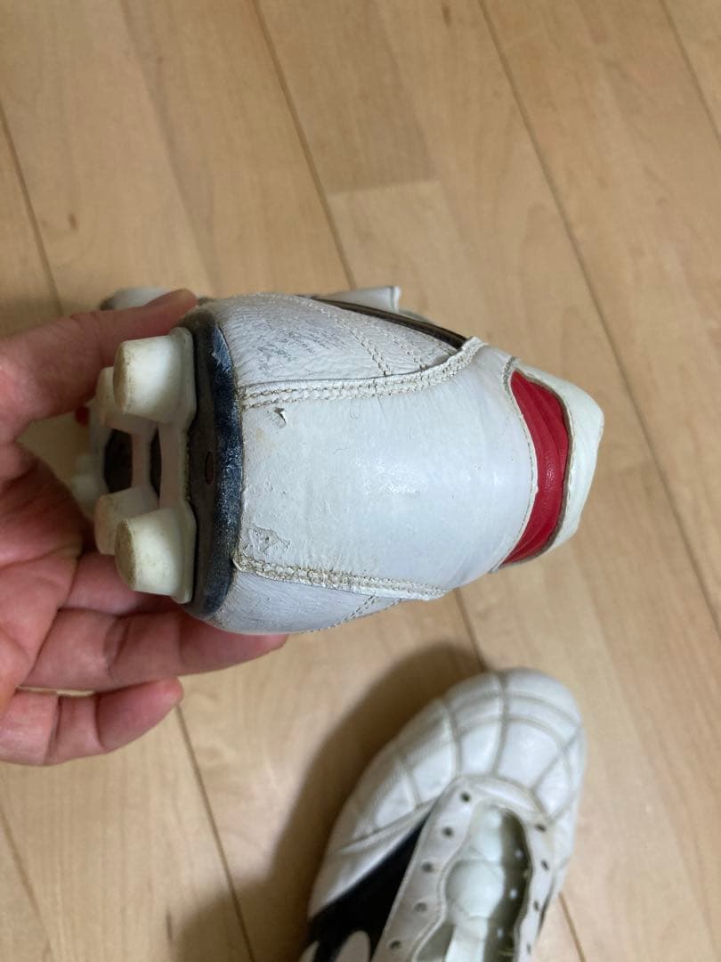 モレリア2 クロスステッチ　白　26.0紐つき　箱なし