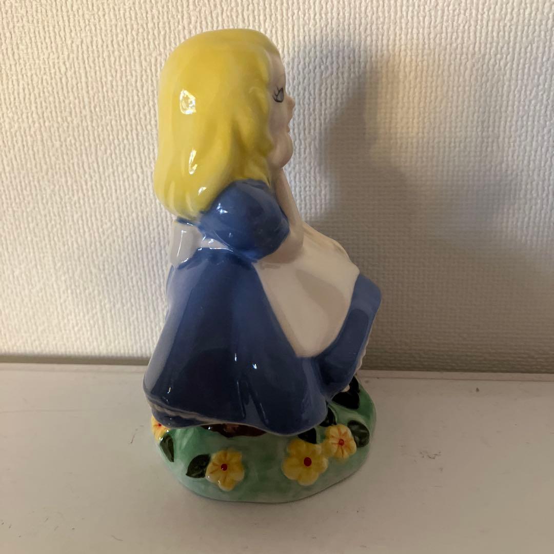 イギリス　陶器　不思議の国のアリス　フィギュリン　Cardew　Beswick