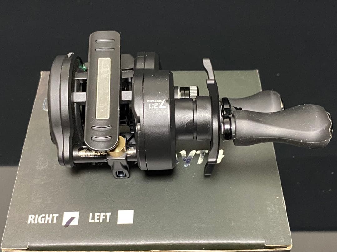 Lizard BLACK MYTH DC ベイトリール 右ハンドル 新品未使用