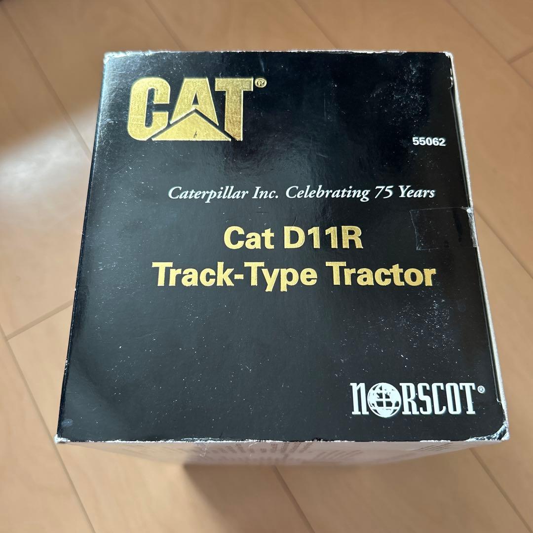 【即購入ok!!】 CAT D11R トラクター 75周年記念ゴールドモデル