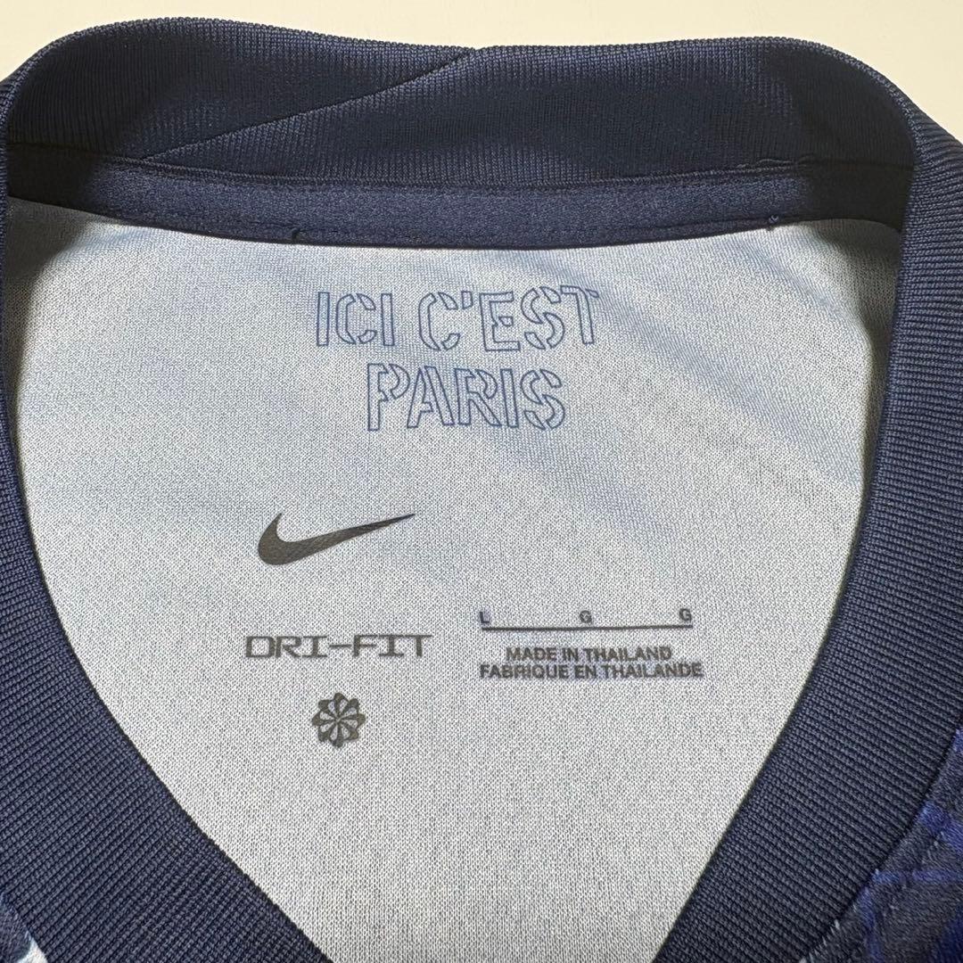 日本未対応 BEYOND 入り　PSG パリ市内公式ストア購入　デンベレ