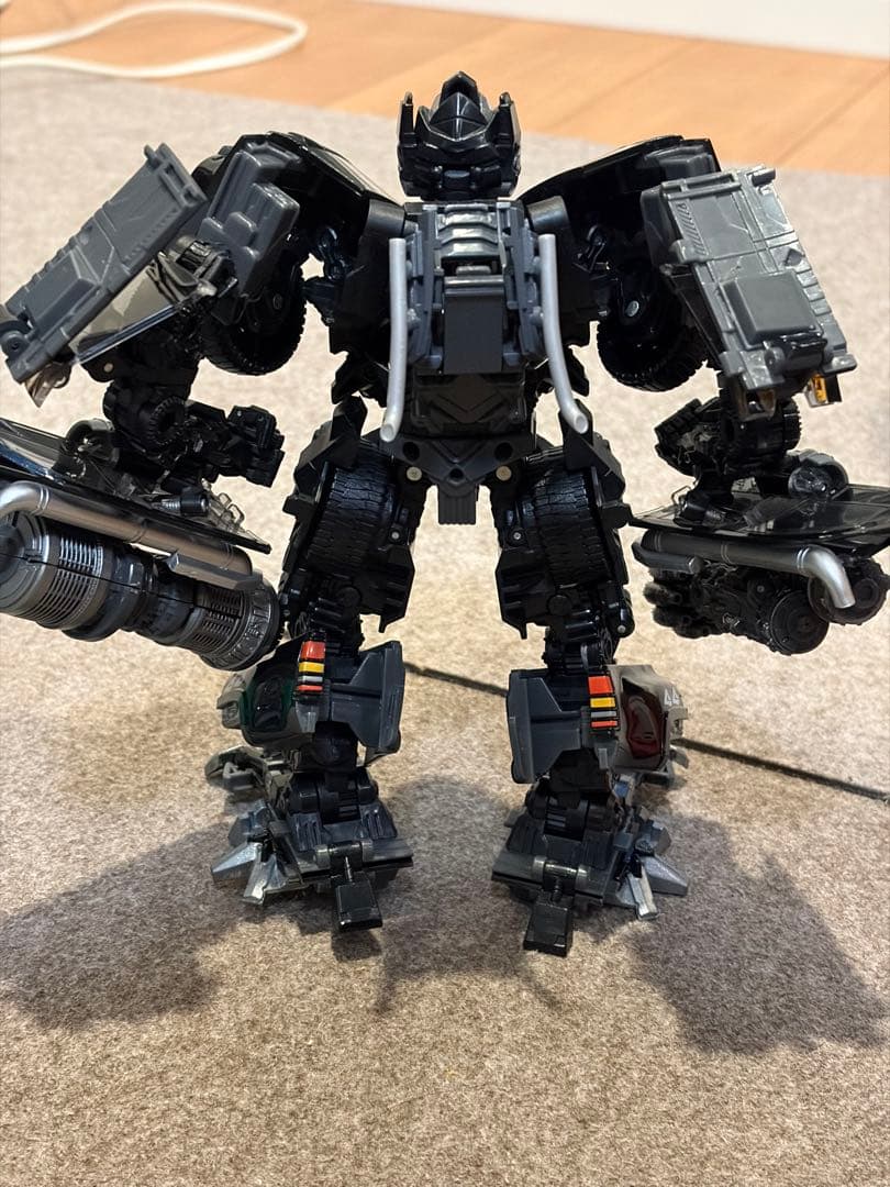 Transformers MPM-6 アイアンハイド
