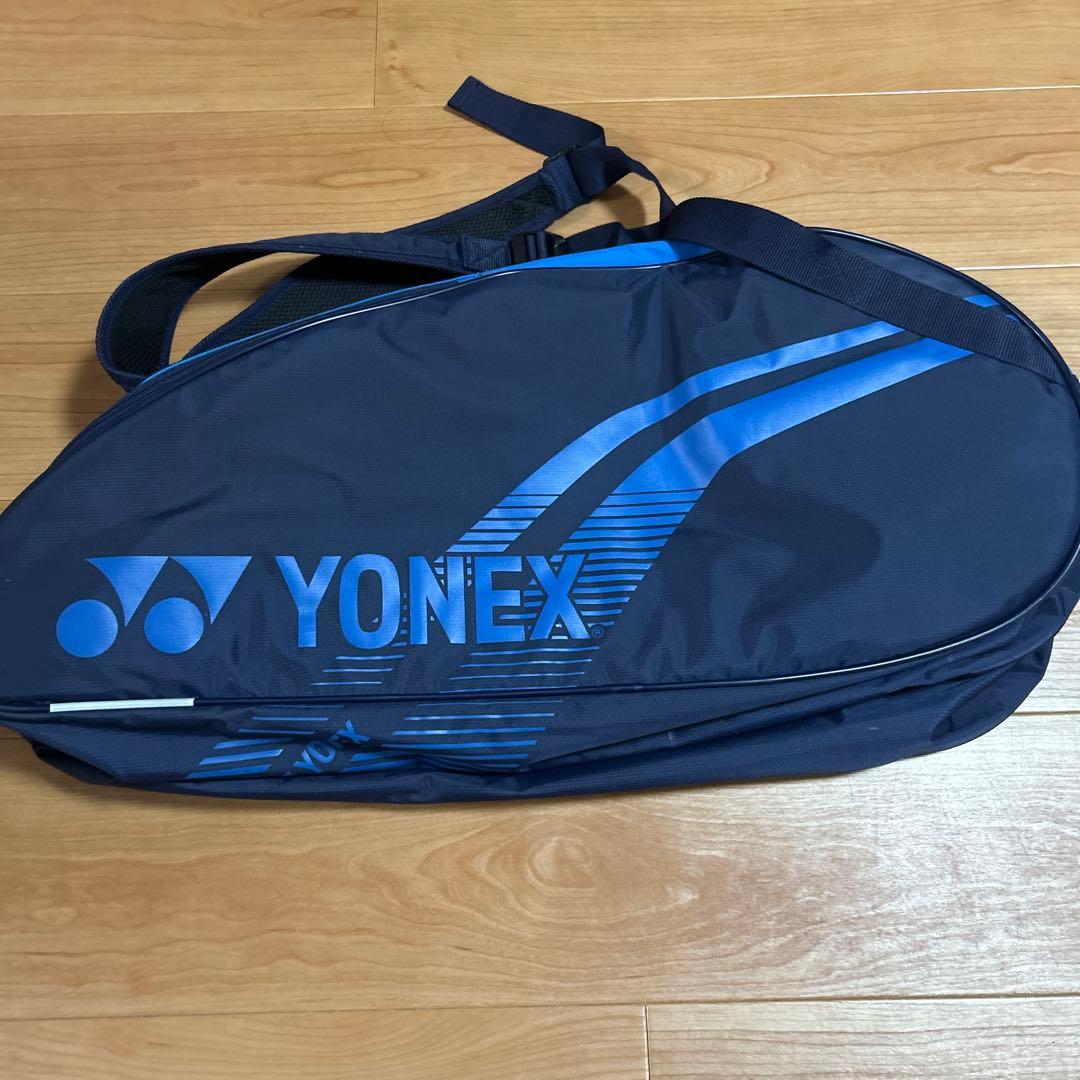 Yonexラケットバック