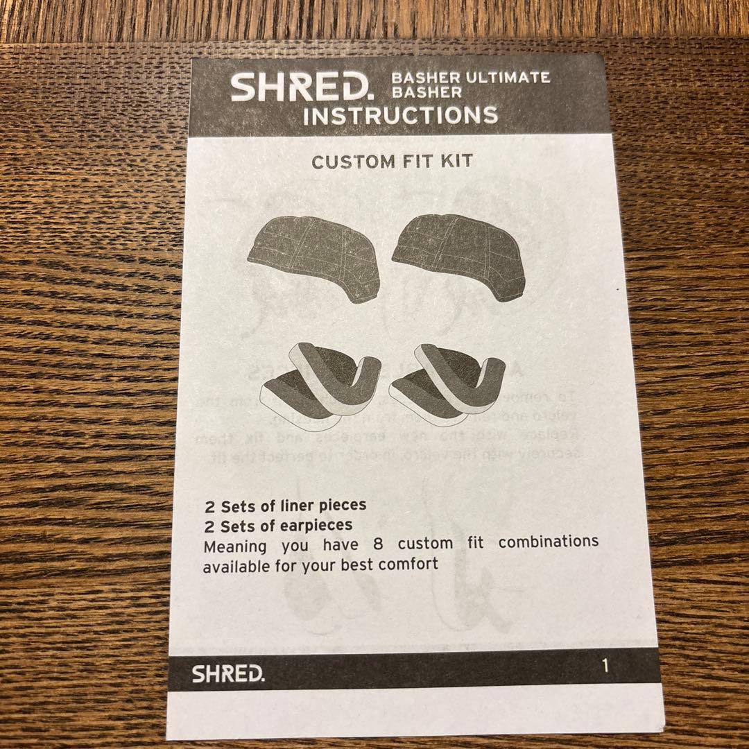 mini SHRED ヘルメット 青　新品