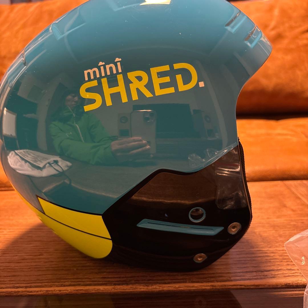 mini SHRED ヘルメット 青　新品