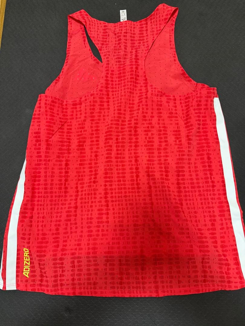 adidas アディゼロ シングレット Mサイズ
