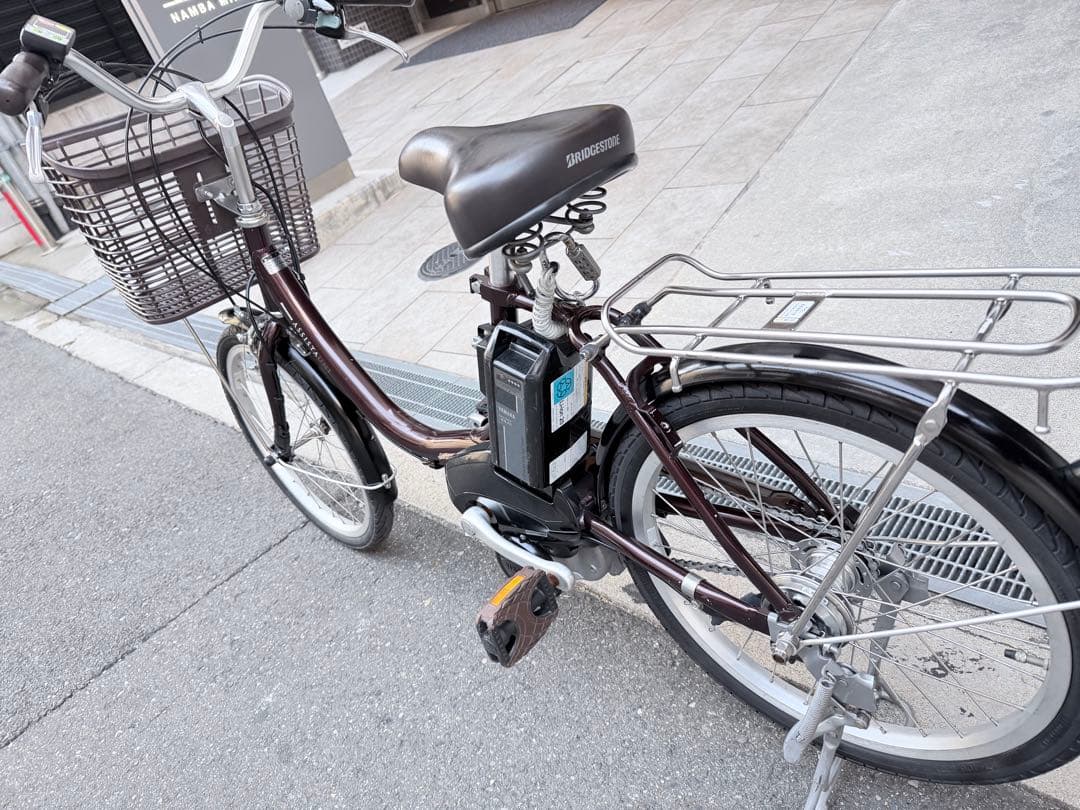 大阪府　ヤマハ　電動アシスト自転車 ブラウン 前バスケット付き　20インチ