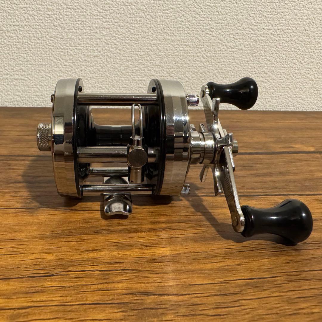 AbuGarcia DAYSPROUT アンバサダー5501CS Rocket
