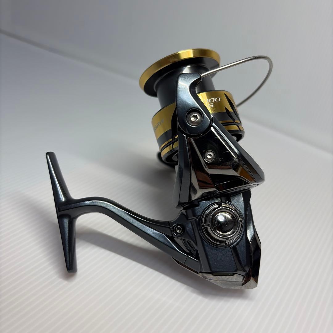 【人気✨】SHIMANO ULTEGRA C3000XG スピニングリール美品