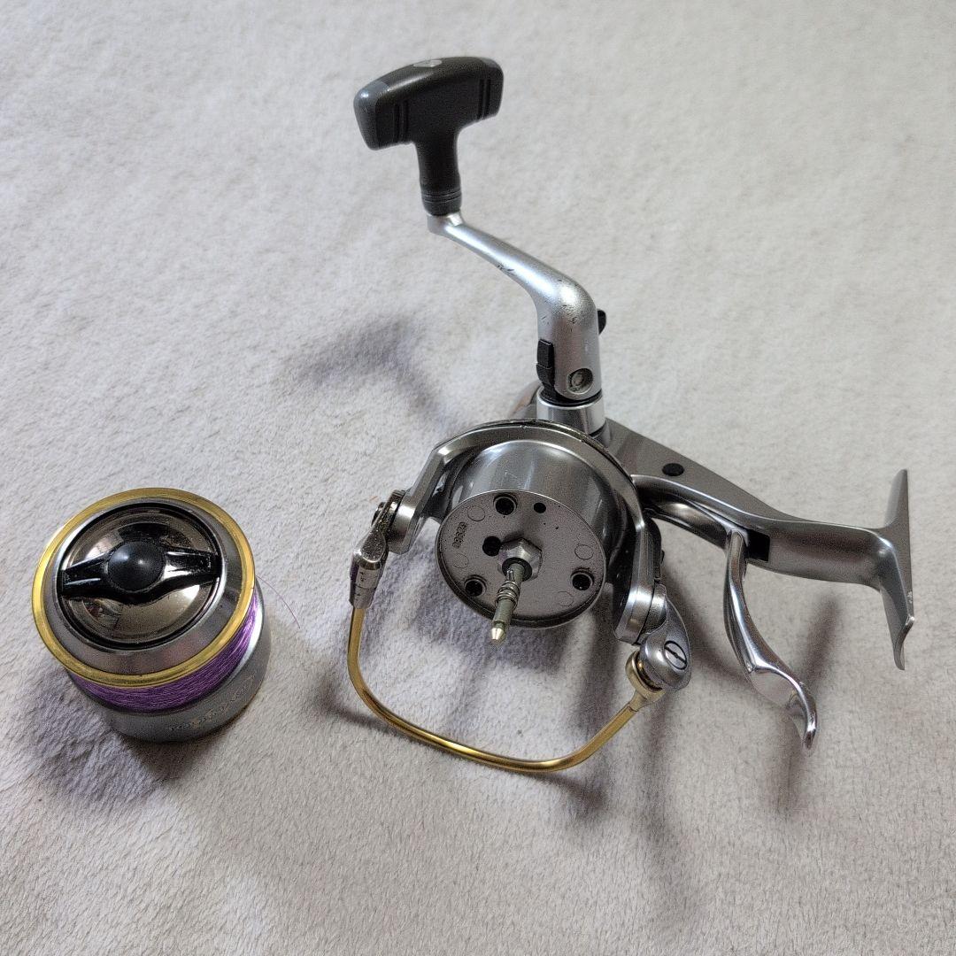 DAIWA ダイワ TOUNAMENT ISO Z2500LBD