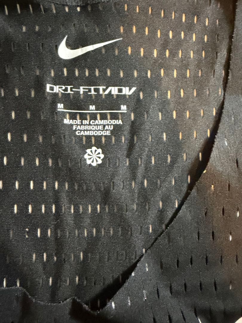 NIKEエアロスイフト・2xuタイツ