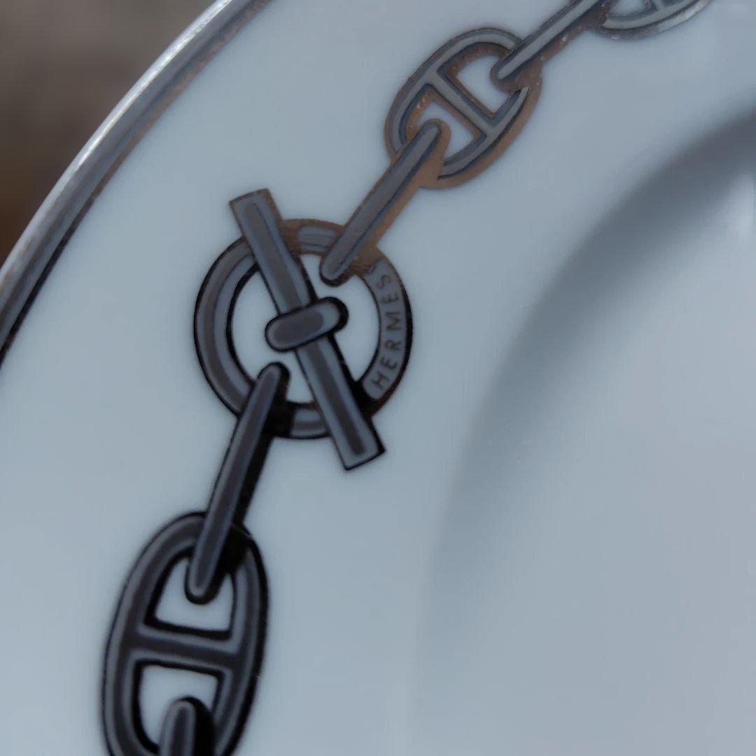 1月7日までのお年玉価格　HERMES Chaîne d'Ancre 陶磁器皿