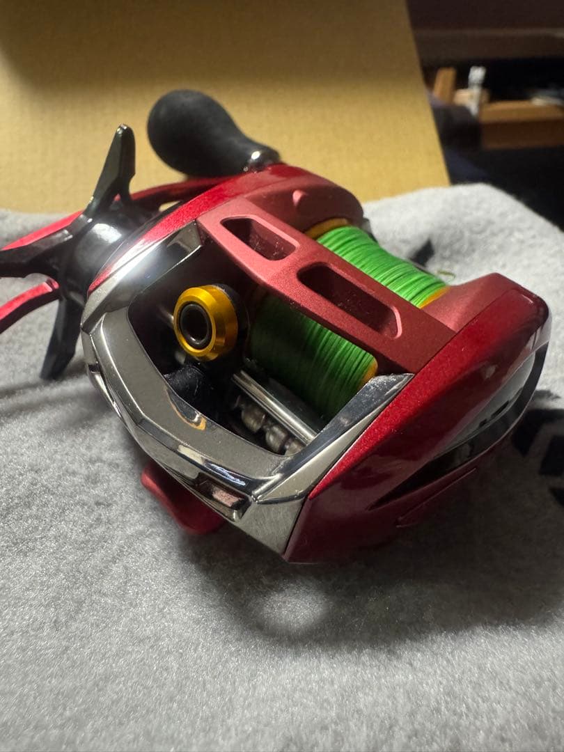 貴重　ダイワ　エアド　レッドチューン100SH カワハギ　右巻き　未使用　PE
