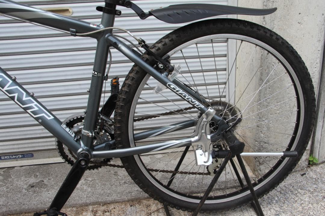 引き取り限定♪GIANT♪Rock4500♪状態良く綺麗な低走行MTB♪