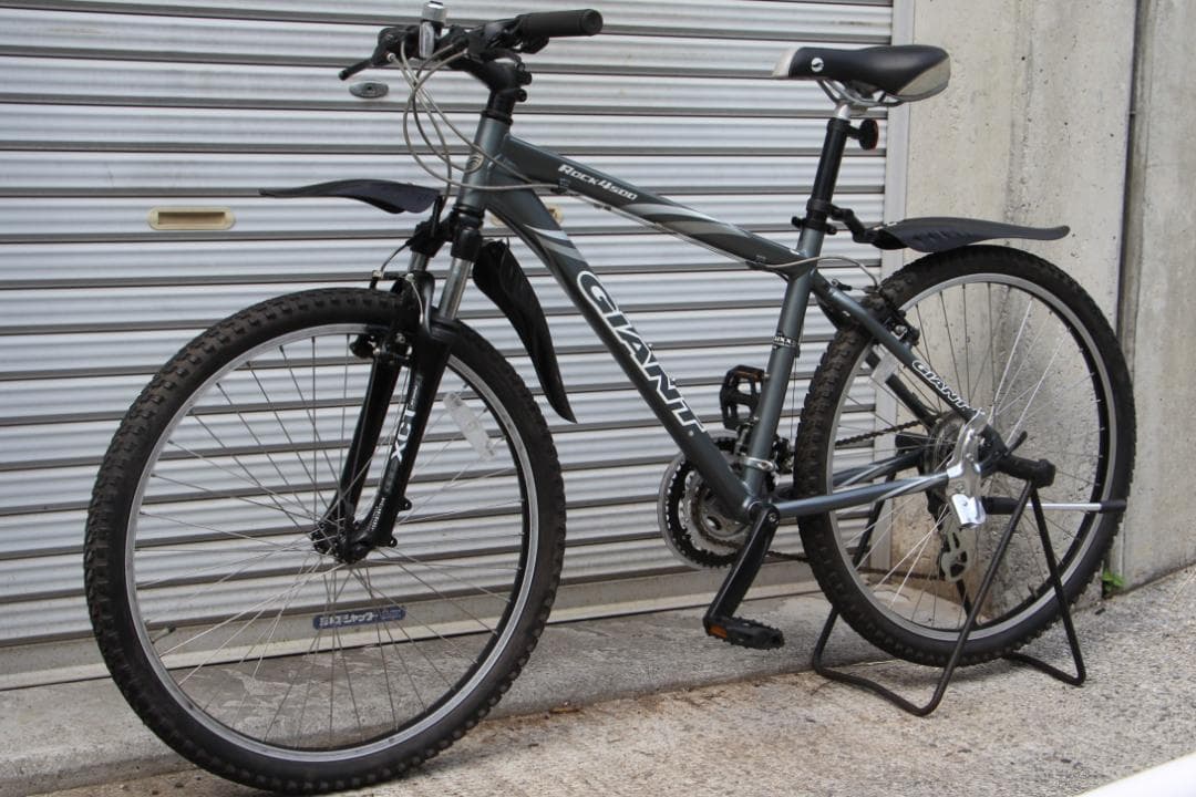 引き取り限定♪GIANT♪Rock4500♪状態良く綺麗な低走行MTB♪
