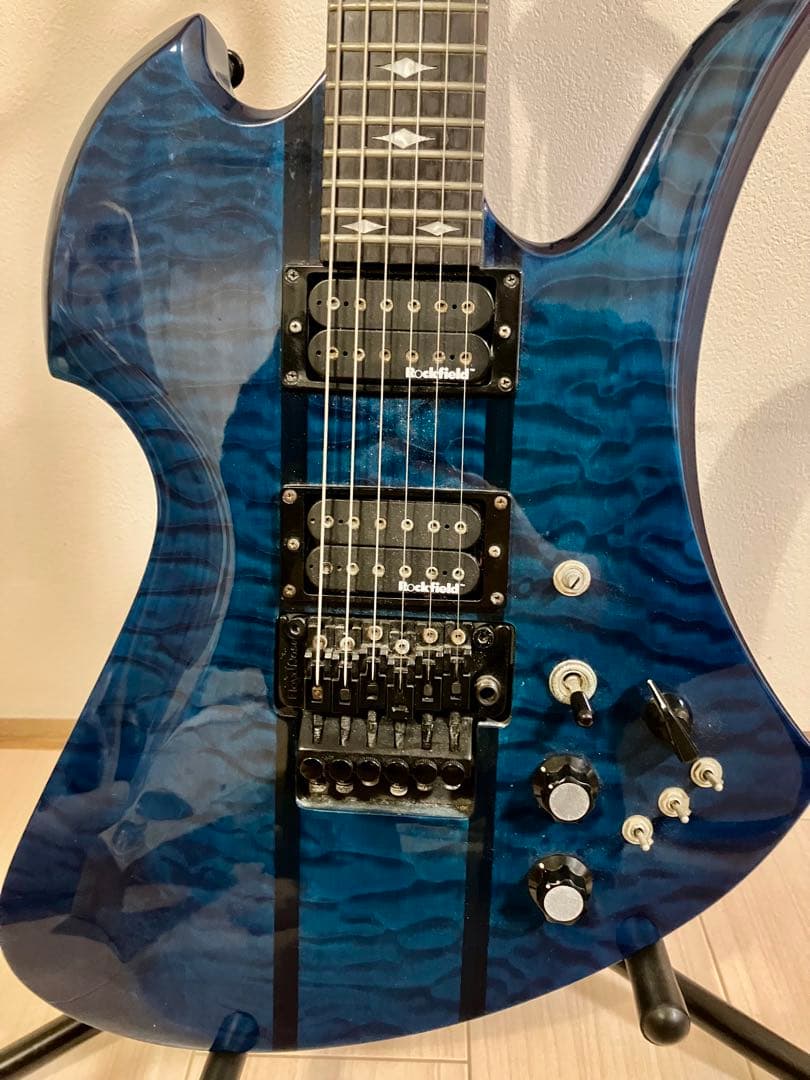 ギター B.C.Rich MGST(Rockfield PU)Trans Blue