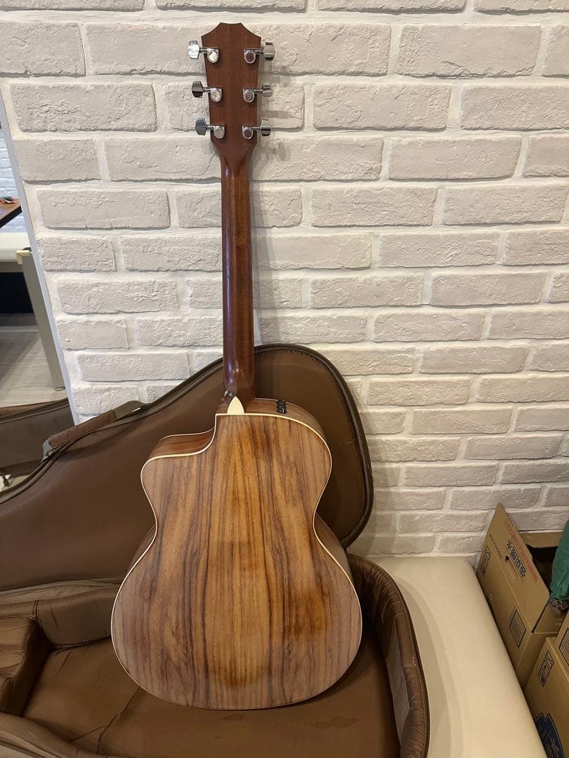 T*K様 Taylor 214ce エレキアコースティックギター 専用ケース付