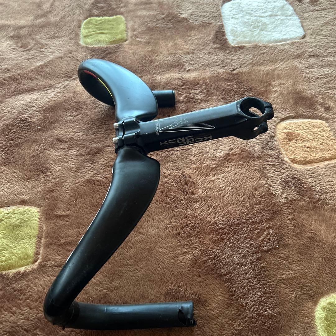 LOOK カーボンファイバー ドロップハンドル