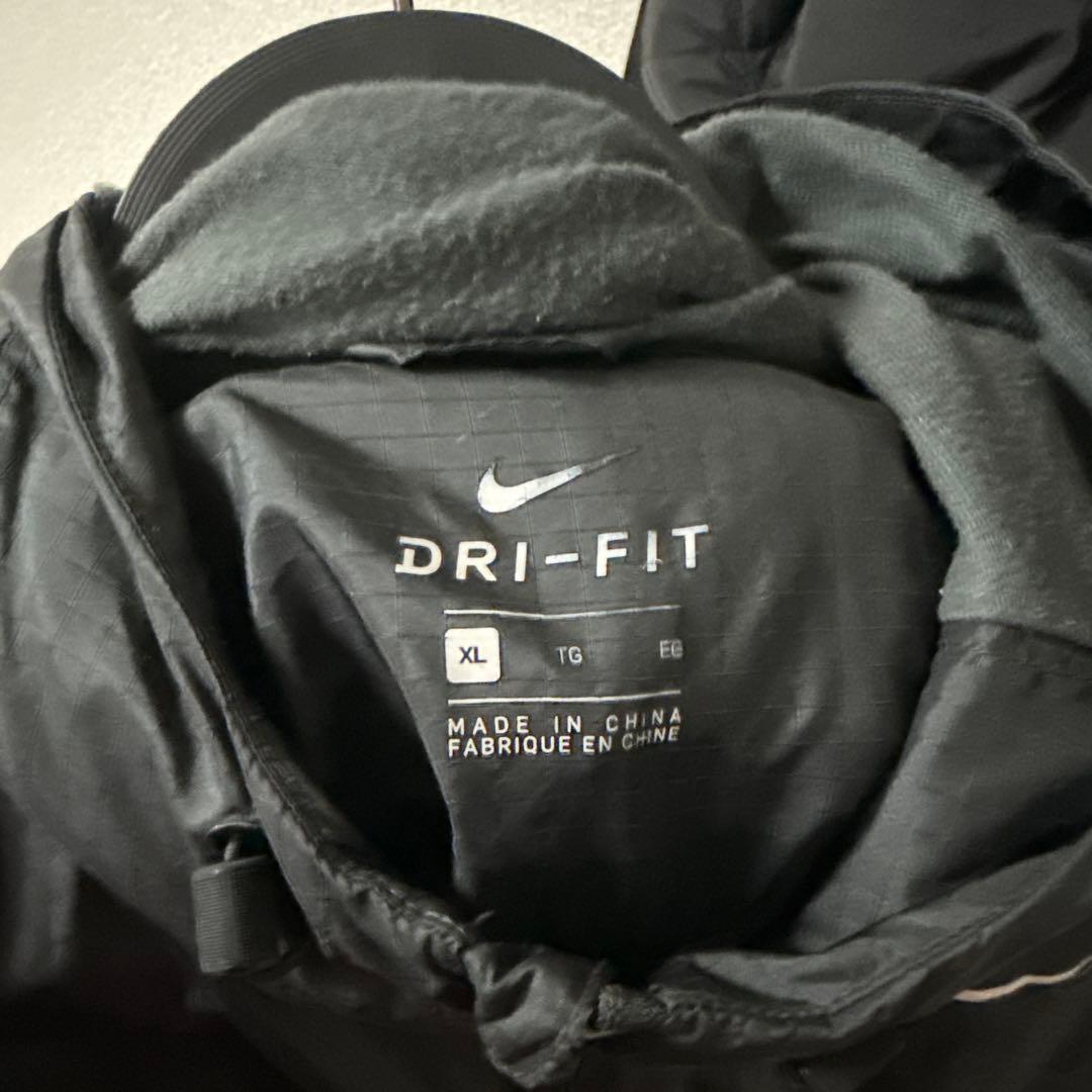 Nike DRI-FIT ウィンドブレーカー 黒