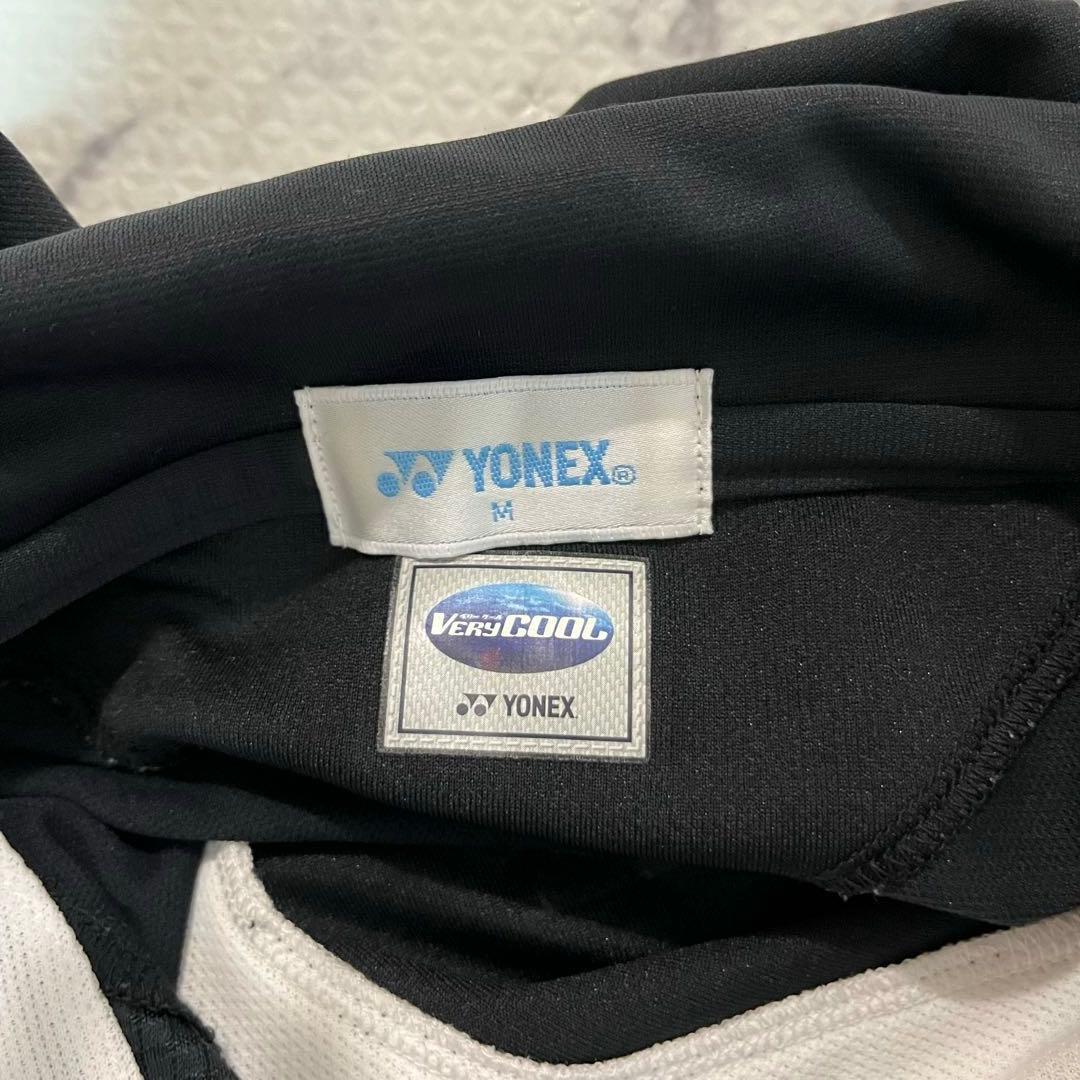 YONEX テニス　スポーツ　ポロシャツ　ユニフォーム　ロゴプリント