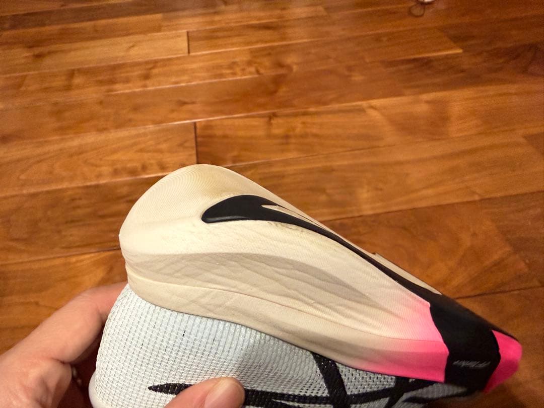 asicsメタスピードエッジパリ27.0cm