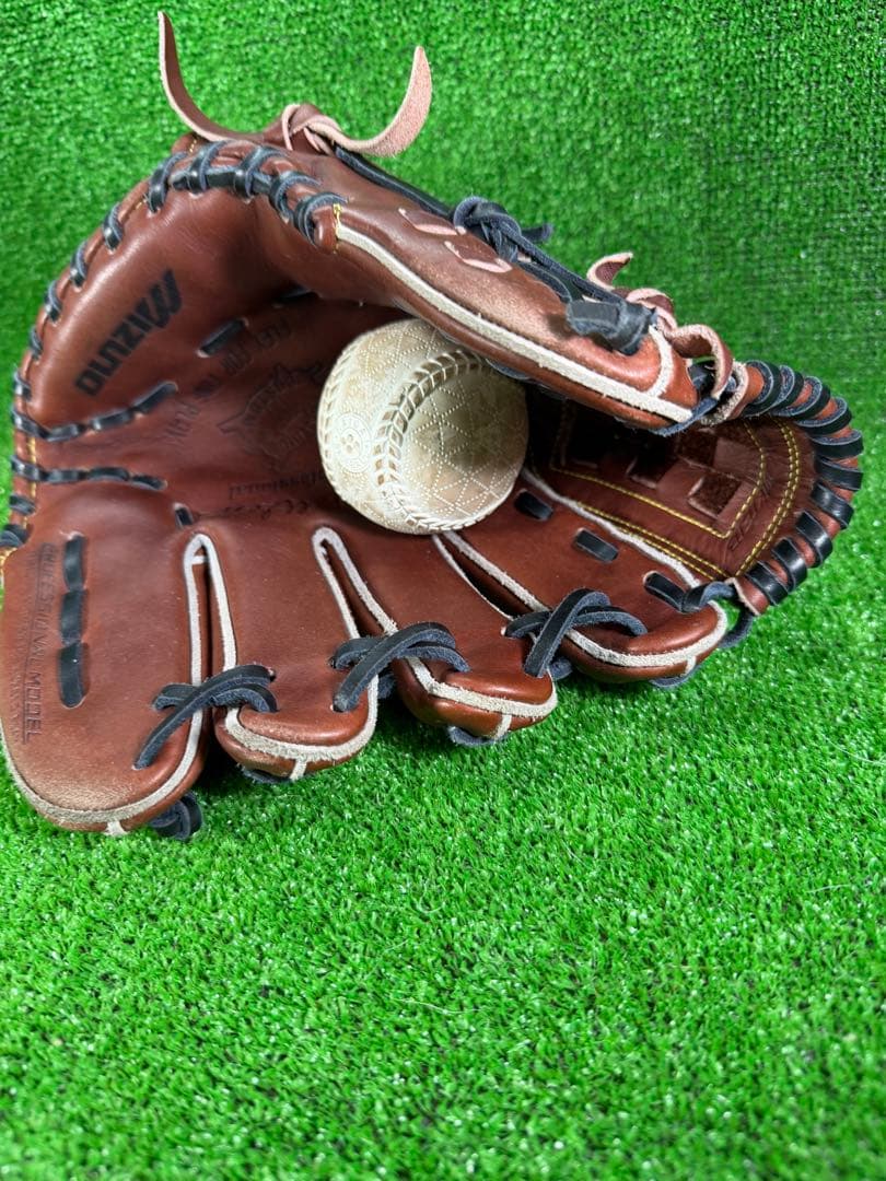 日本製　復刻　ミズノ　硬式　投手　ワールドウィンプロフェッショナル