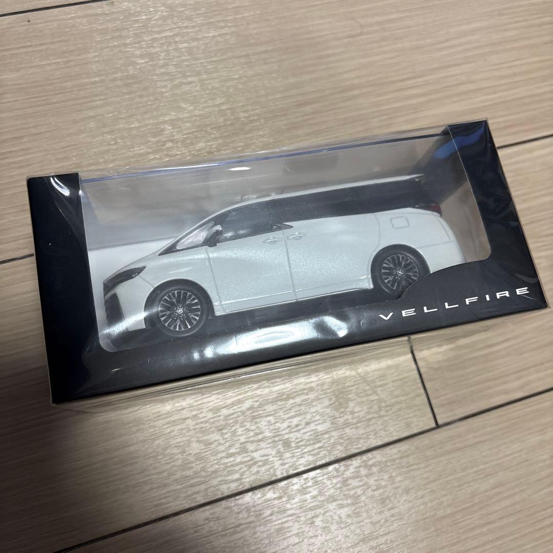 トヨタ　カラーサンプル VELLFIRE ヴェルファイア