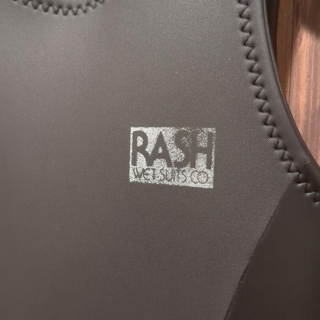 いーちゃん✨RASH ショートジョン　ウェットスーツ　既製L