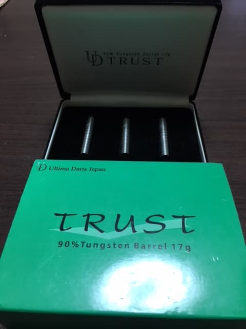 お値下げ超特価‼️ダーツ【Ultima】trust 新品・未使用！