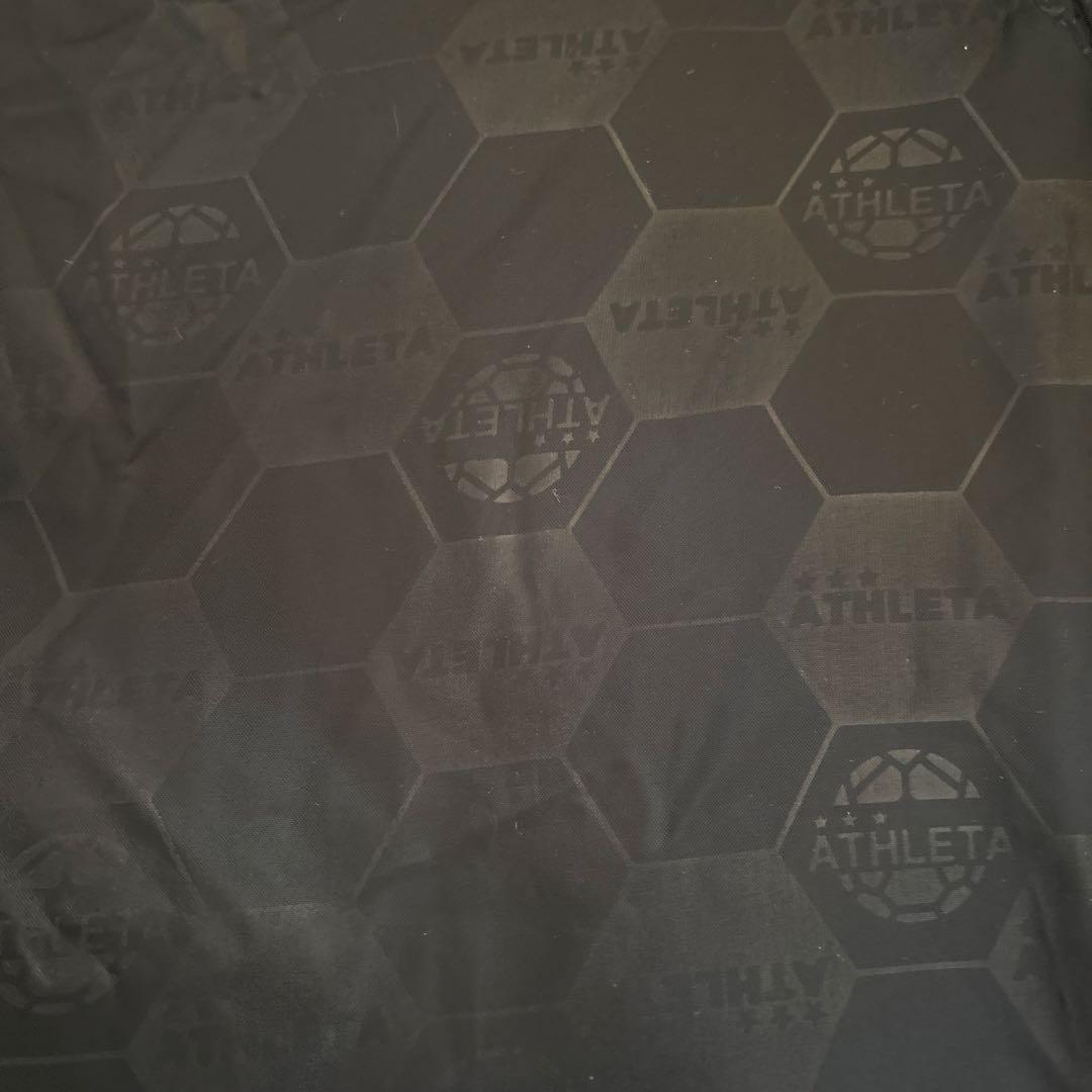 ATHLETA ジュニア １３０ ブラック ベンチコート