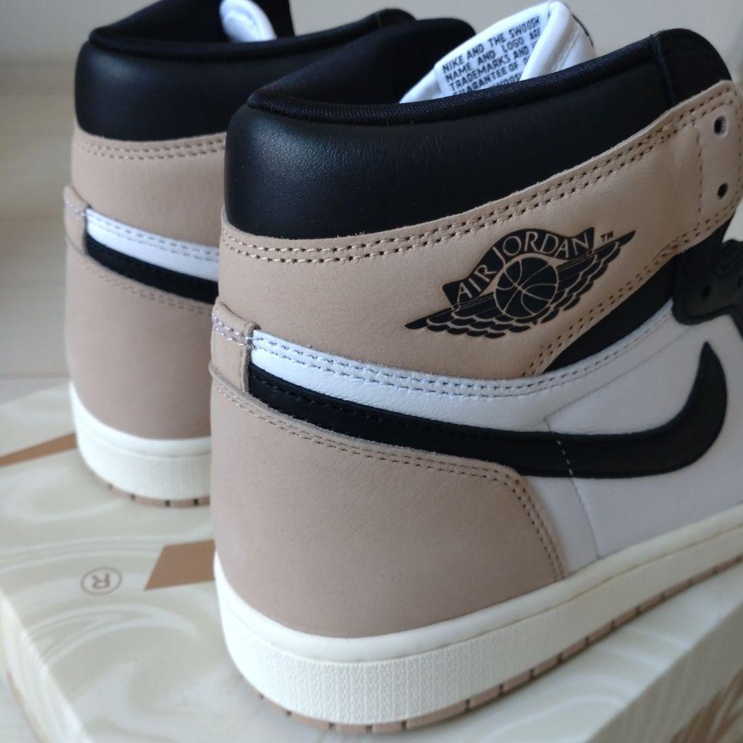 シューズ(女性用) AIR JORDAN 1 HIGH OG \"latte\"