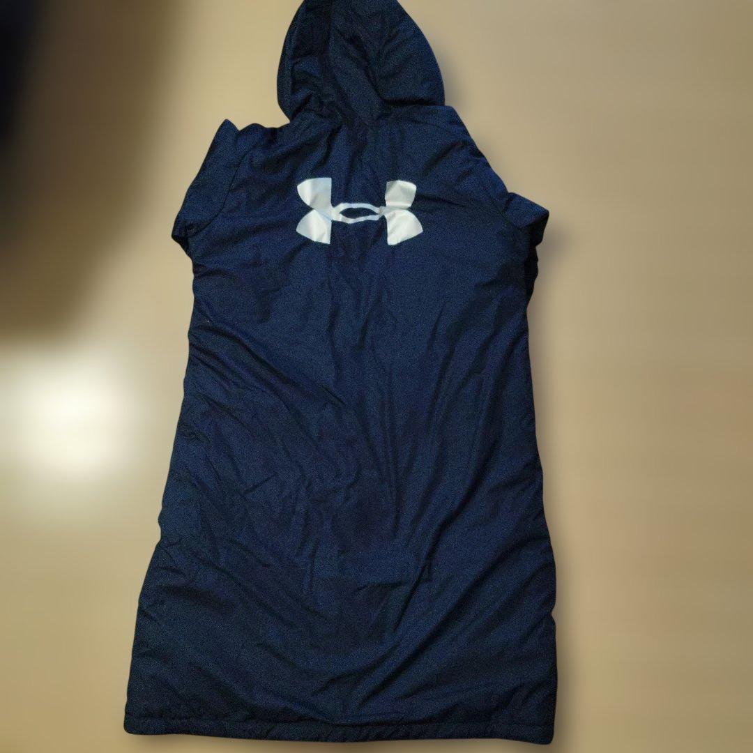 Under Armour ベンチコート YLG ネイビー
