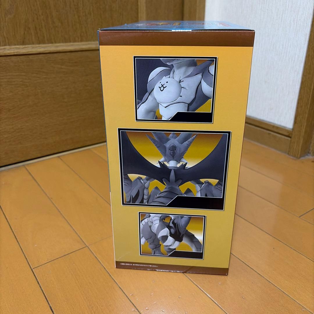 にゃんこ大戦争　覚醒ネコムートフィギュアＡ賞