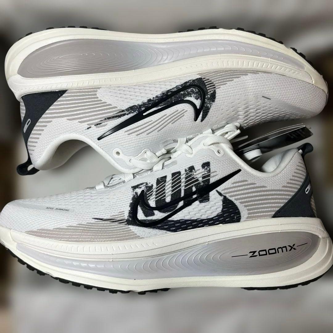 ナイキ ボメロ18 RUN 26.5cm