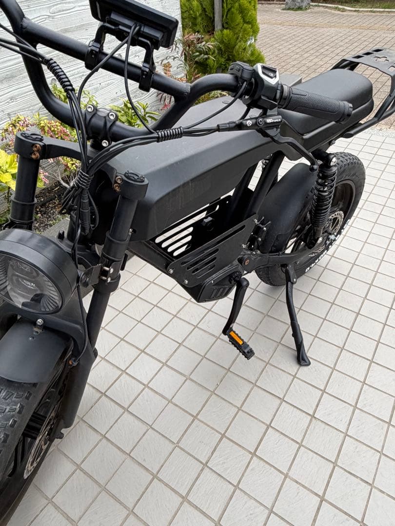 マットブラック 電動アシスト自転車 e-bike