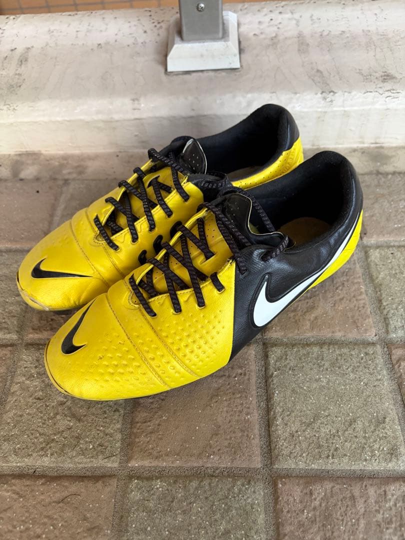 NIKE CTR360 マエストリ3 HG 27.0