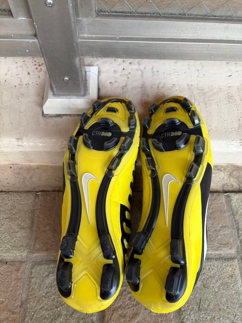 NIKE CTR360 マエストリ3 HG 27.0