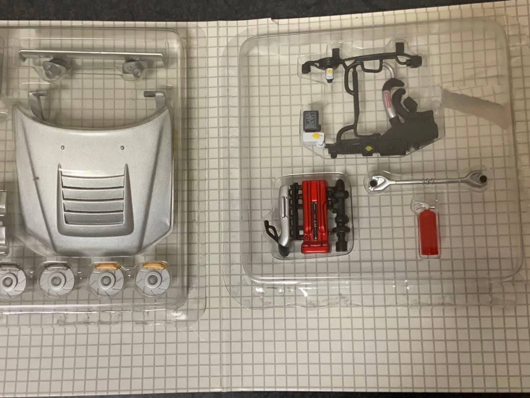 ホットワークス　スカイラインR34 GT-R Z-Tune 1/24