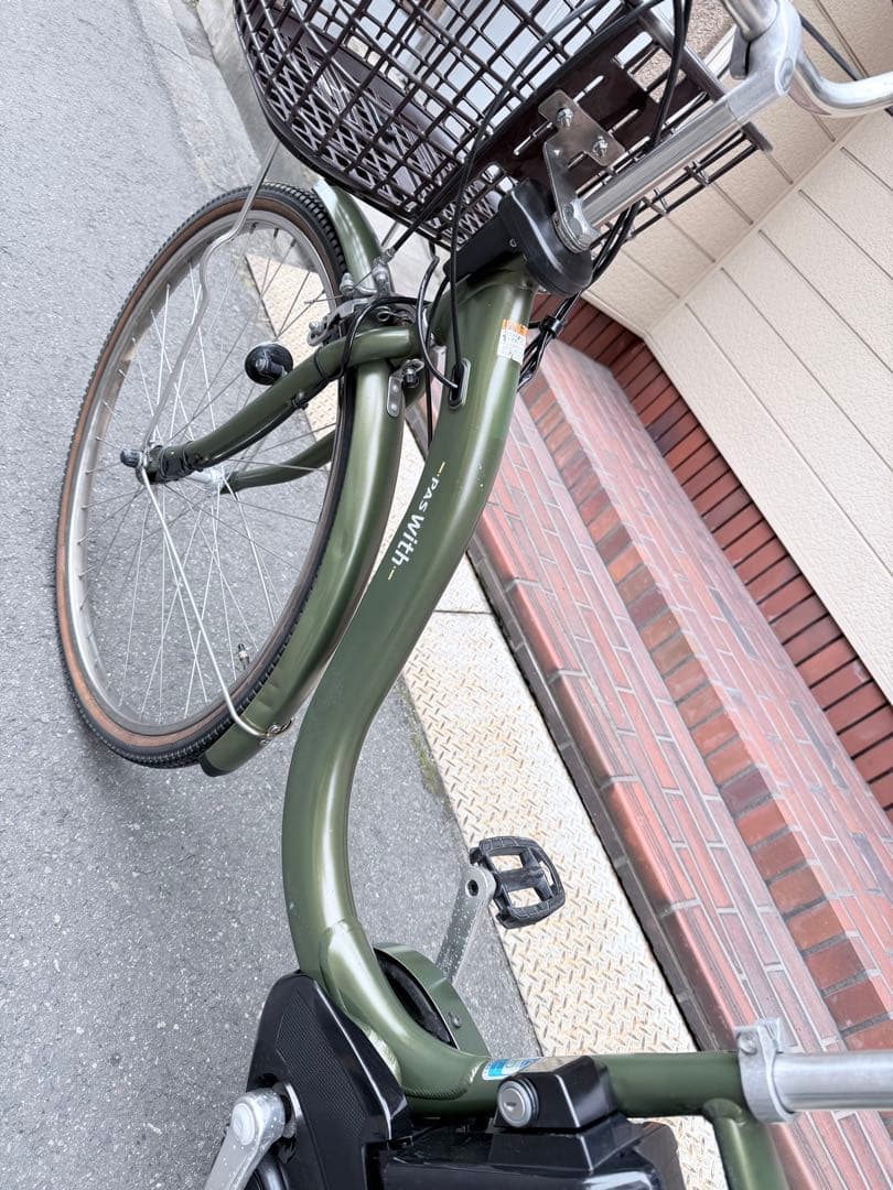 大阪府　ヤマハ　電動アシスト自転車 オリーブグリーン