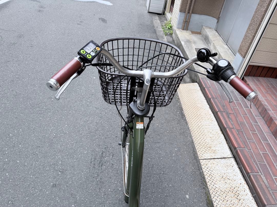大阪府　ヤマハ　電動アシスト自転車 オリーブグリーン