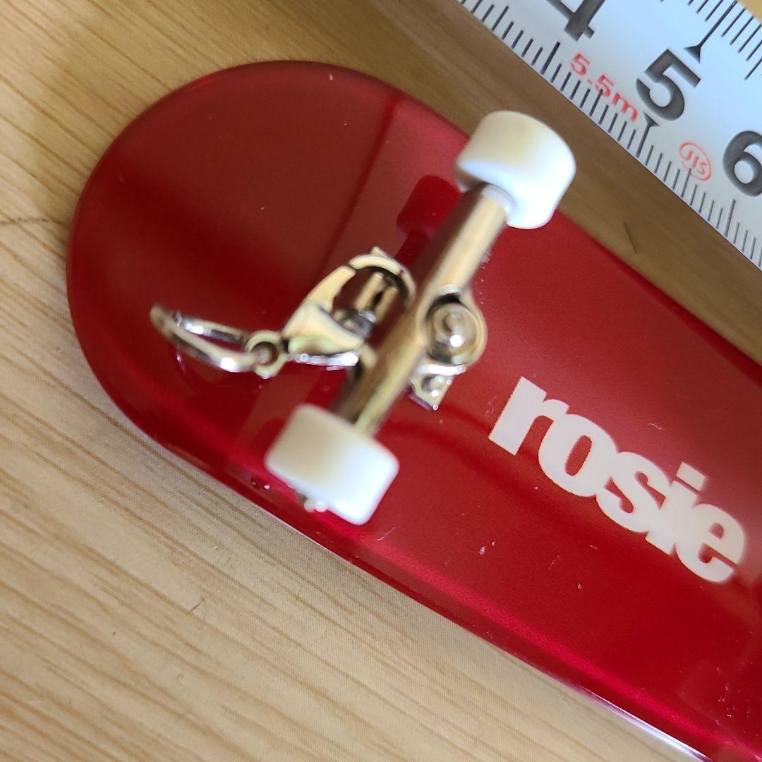 rosie ミニスケートボード レッド 約10cm
