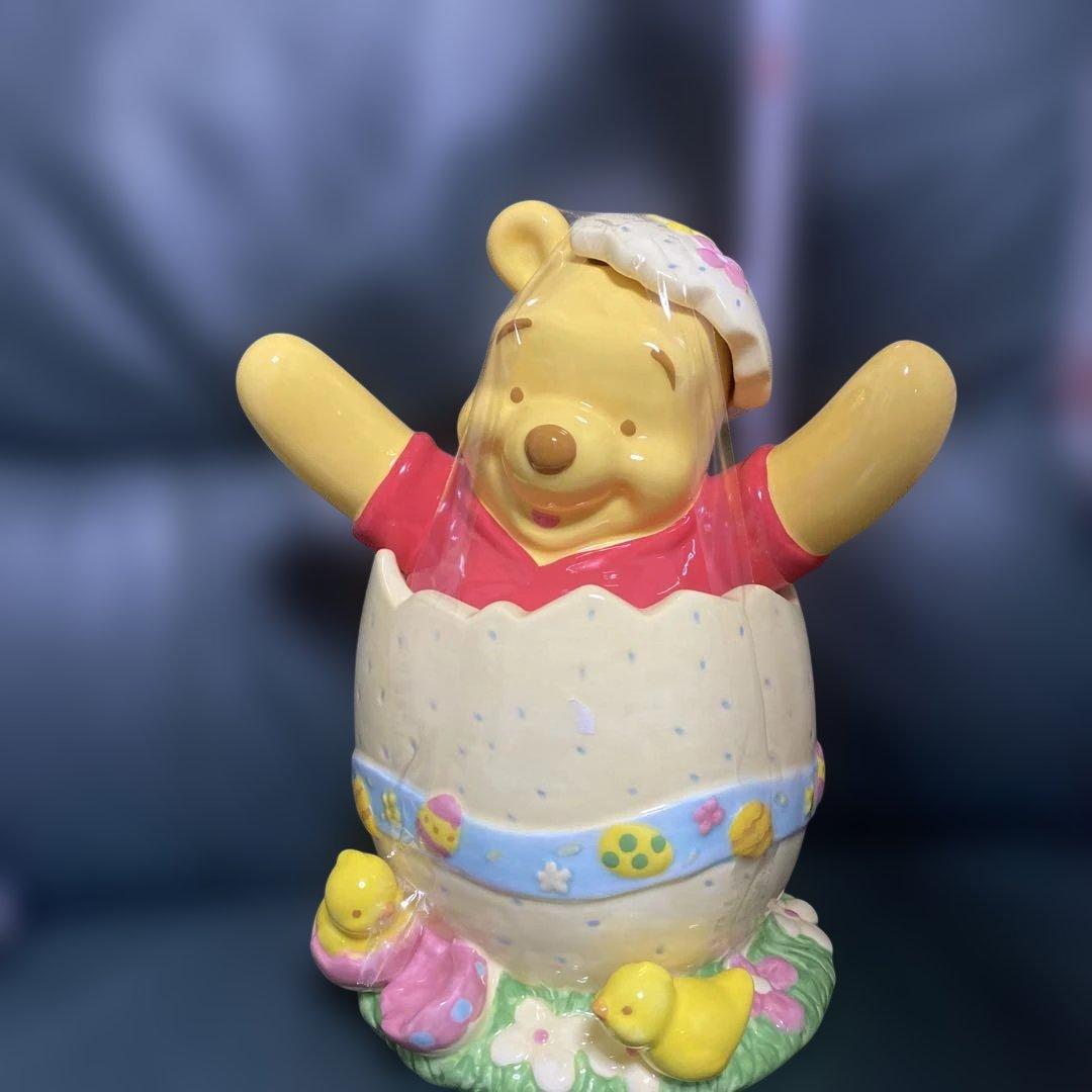 レア⭐️くまのプーさん　イースター（復活祭）テーマ陶器製クッキージャー