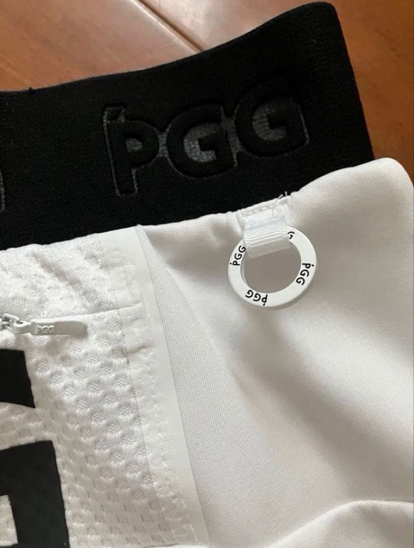 ⭐️美品⭐️パーリーゲイツ　PGG ダンボールニットスカート　白