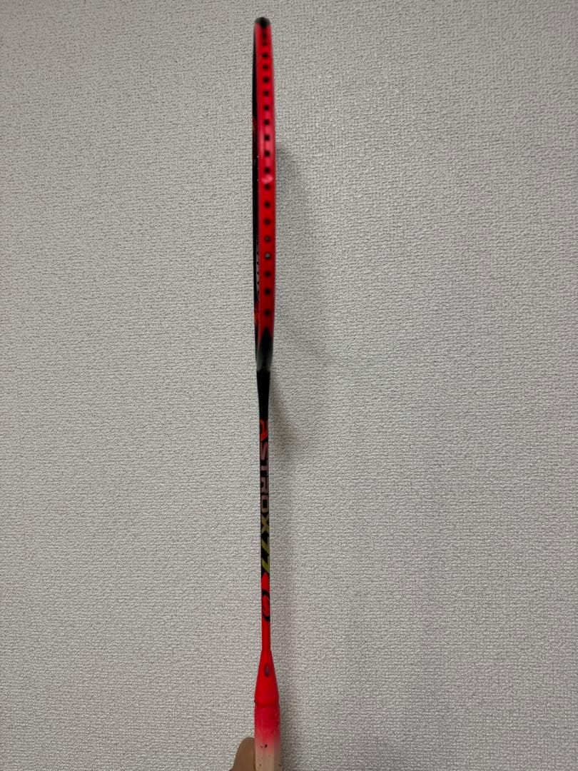 バドミントンラケット ASTROX774UG5