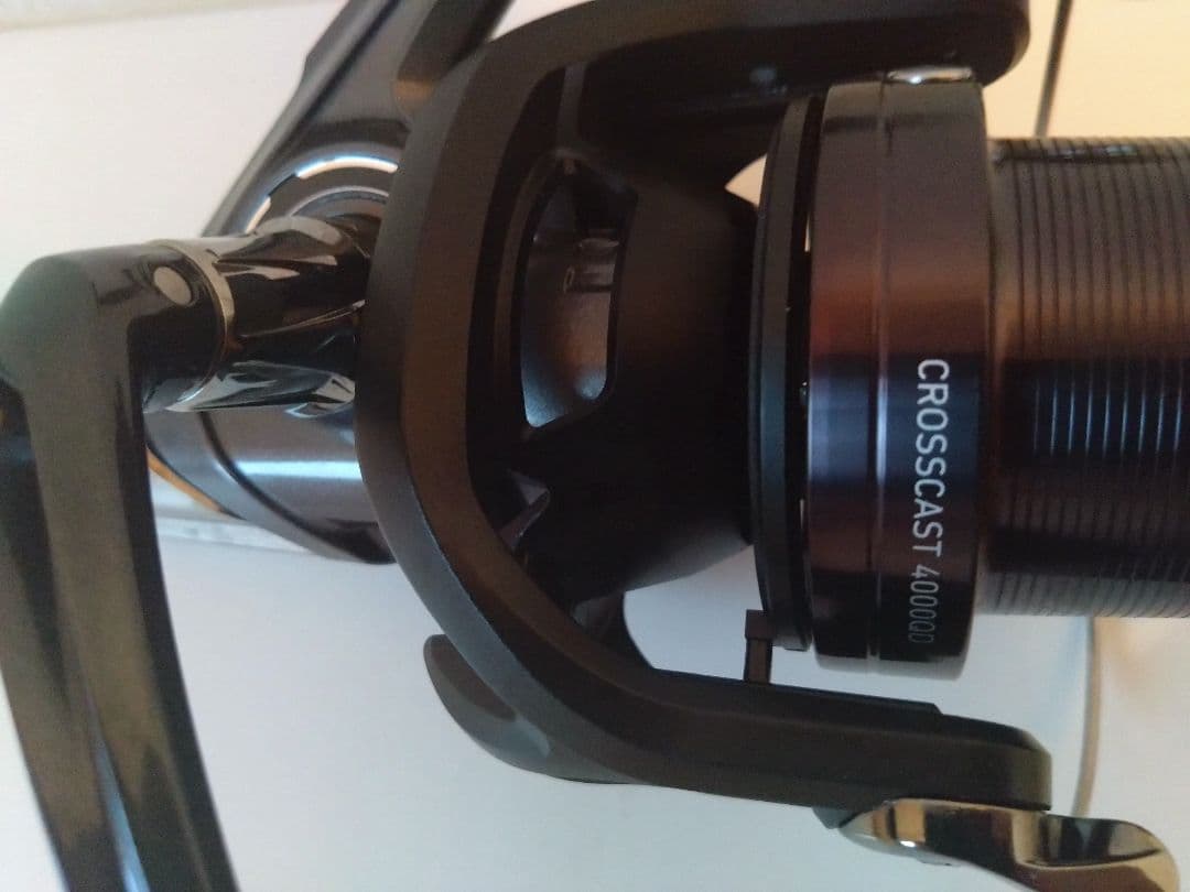 ダイワ DAIWA　17クロスキャスト4000QD　美品