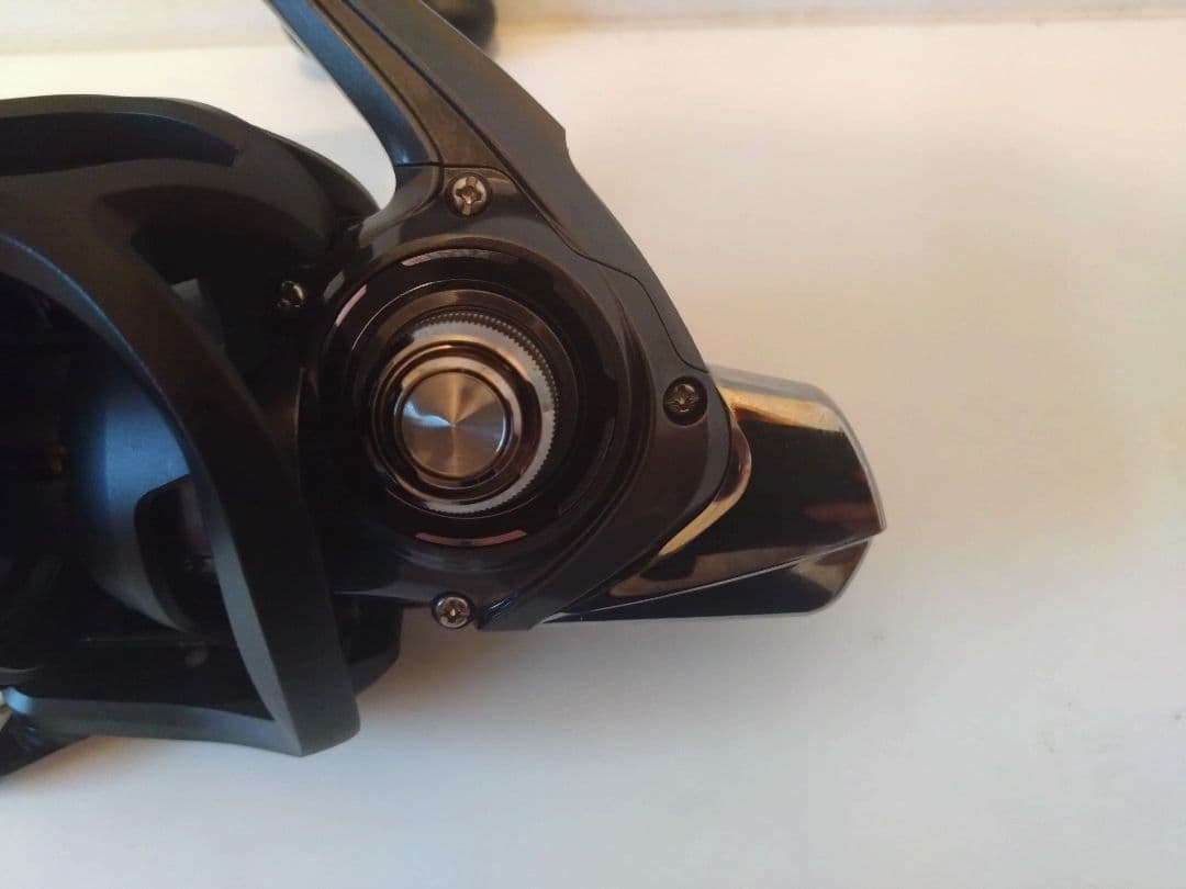 ダイワ DAIWA　17クロスキャスト4000QD　美品