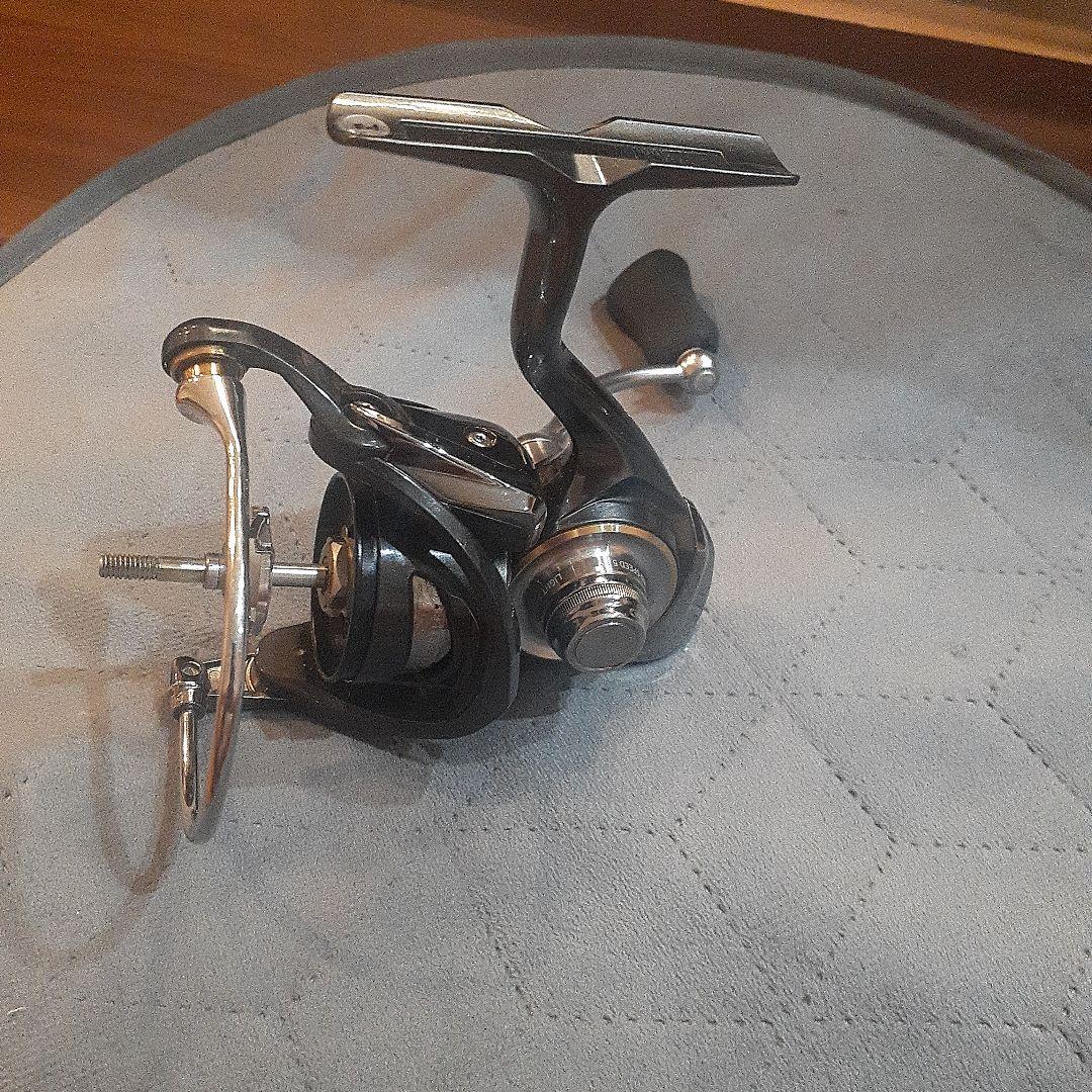 w*2様 Daiwa LT2000S スピニングリール