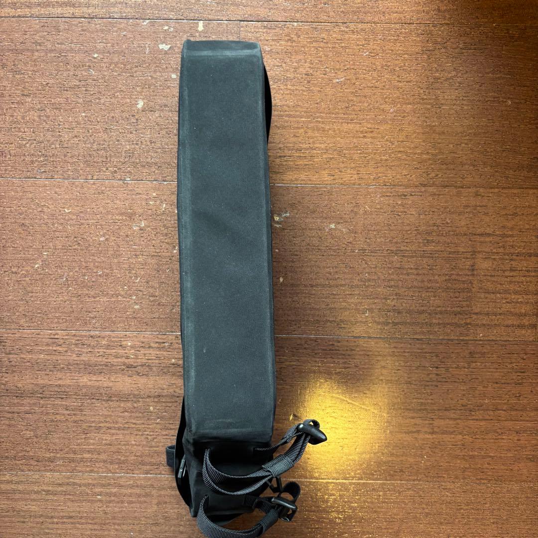 Apidura レーシングフレームパック 4L アピデュラ
