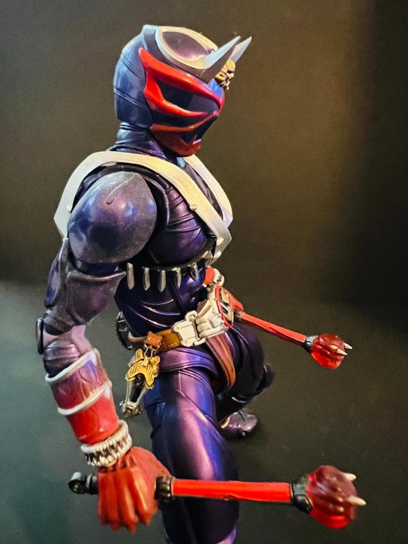 S.H.Figuarts（真骨彫製法） 仮面ライダー響鬼